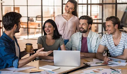 De Cara al Futuro: el espacio pensado para ti, que estás buscando cosas nuevas y hacer crecer tu negocio.