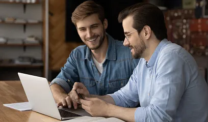 De Cara al Futuro: el espacio pensado para ti, que estás buscando cosas nuevas y hacer crecer tu negocio.